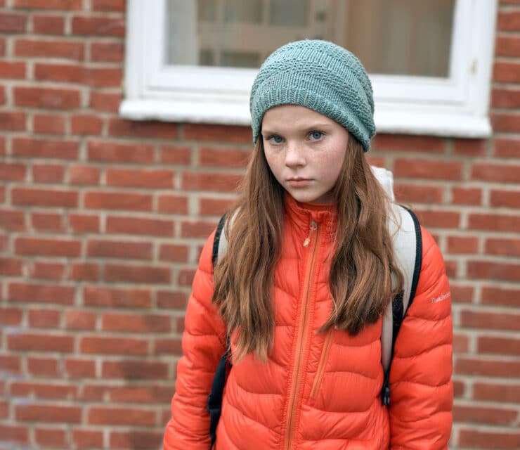 Regjeringen vil ta barnetrygden fra de fattigste familiene – igjen!