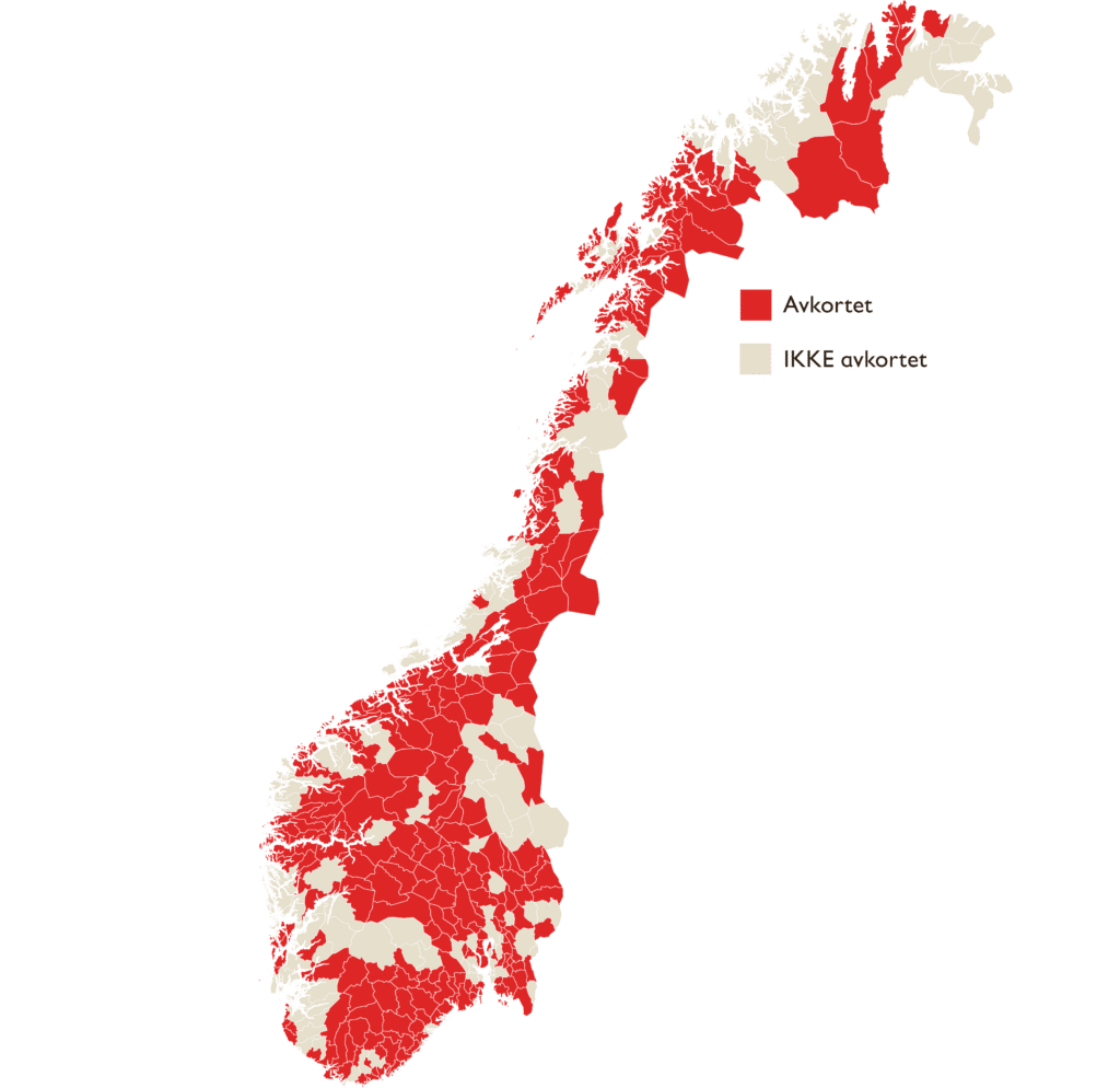 Norgeskart som viser hvilke kommuner som avkorter barnetrygden og hvilke som ikke gjør det.