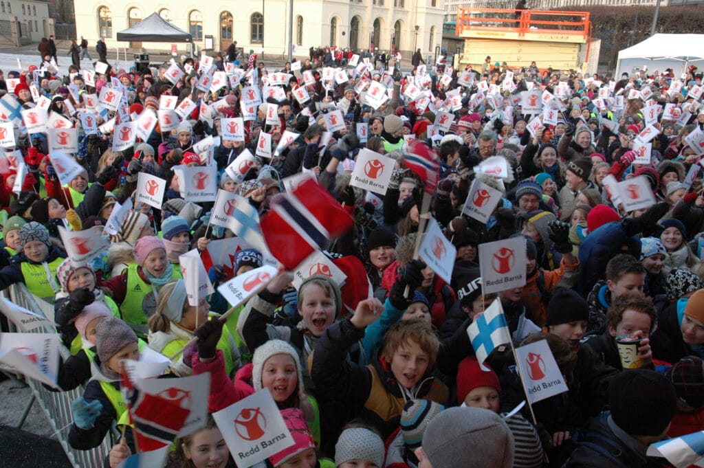 Children outside the Peace Price Party