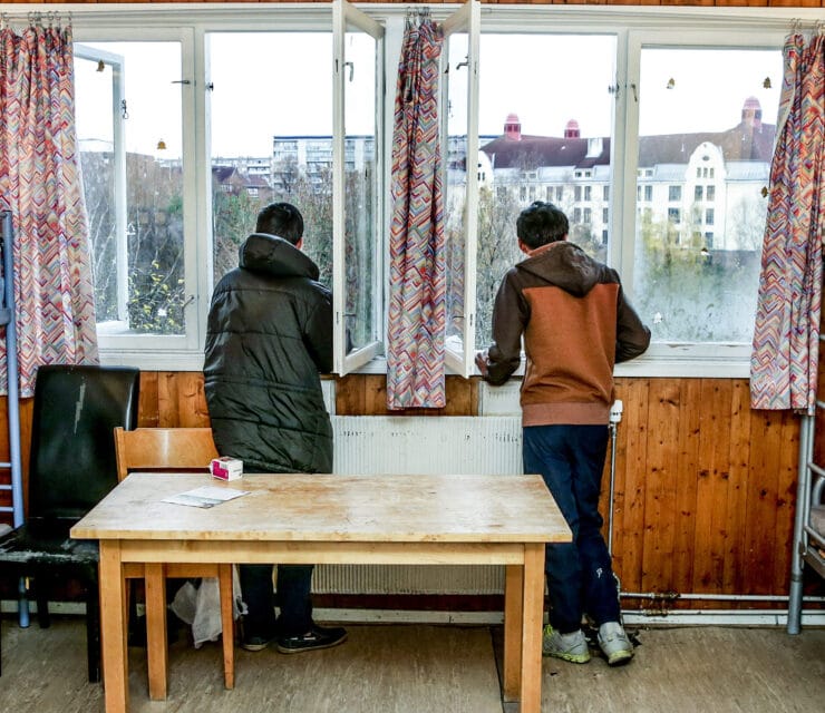 Flertall for å gi alle enslige mindreårige likeverdig omsorg